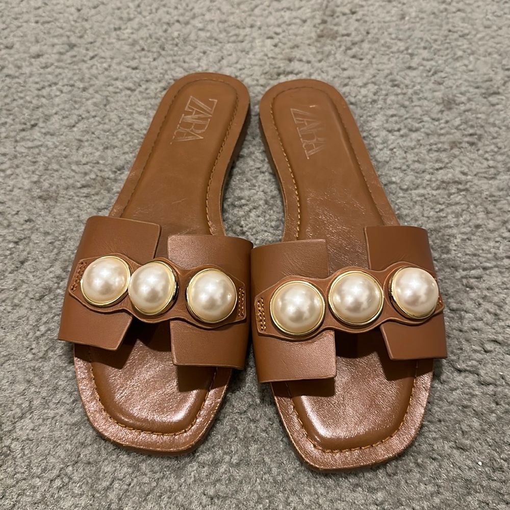 Zara Nude Slides